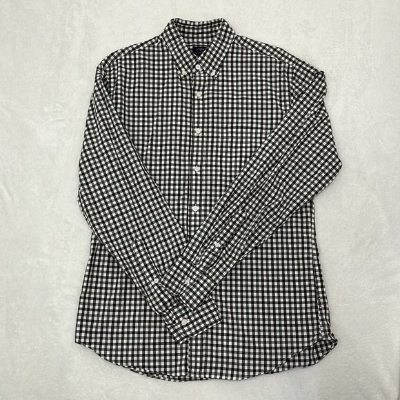 J.Crew Men’s Long Sleeve Button Down Dress Shirt Size Medium - Picture 2 of 7